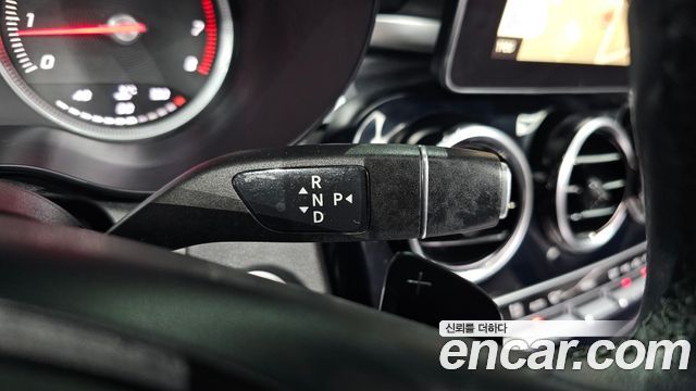 Mercedes-Benz C-Class C200