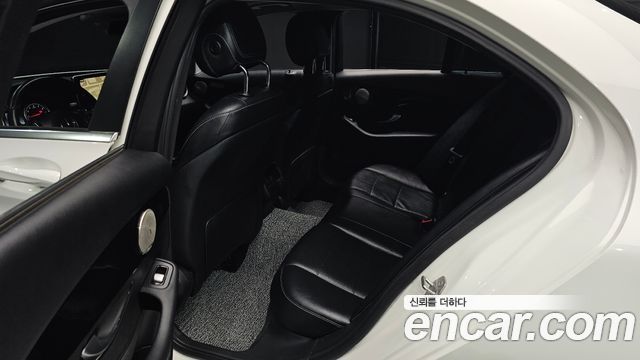 Mercedes-Benz C-Class C200