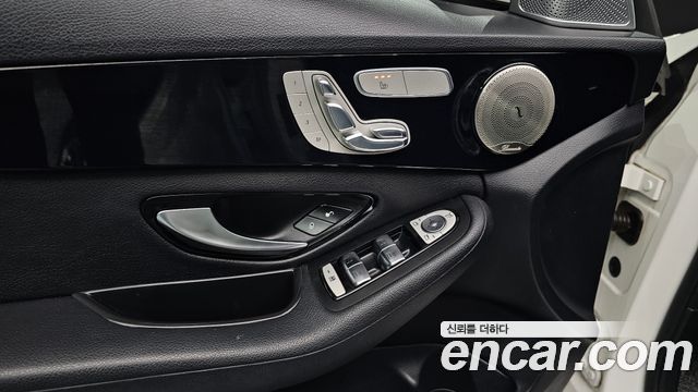 Mercedes-Benz C-Class C200