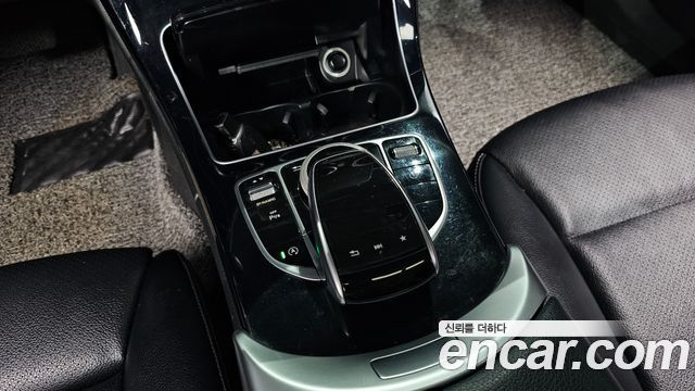 Mercedes-Benz C-Class C200
