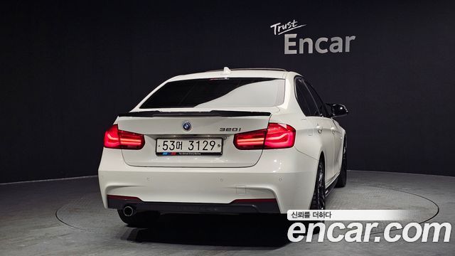 BMW 3-Series 320i M Sport