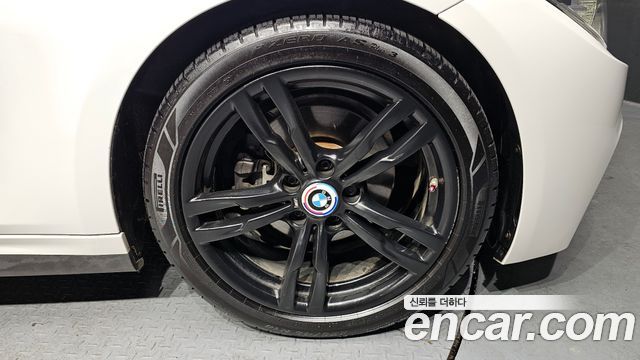 BMW 3-Series 320i M Sport