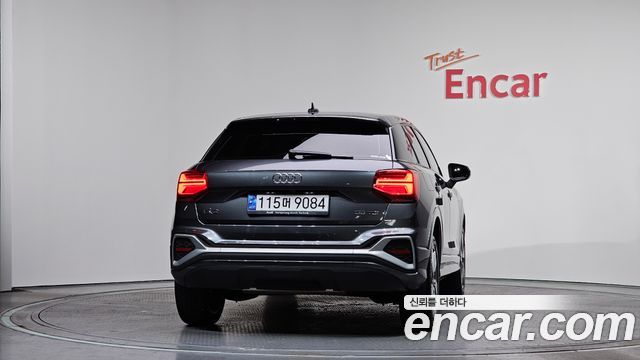Audi Q2 35 TDI Premium