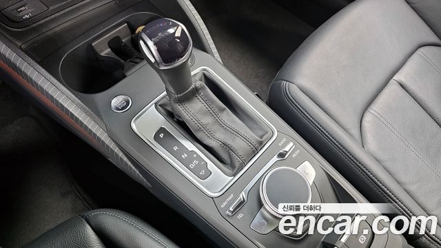 Audi Q2 35 TDI Premium