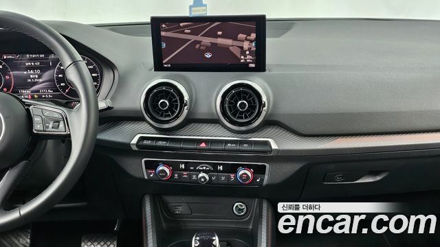 Audi Q2 35 TDI Premium
