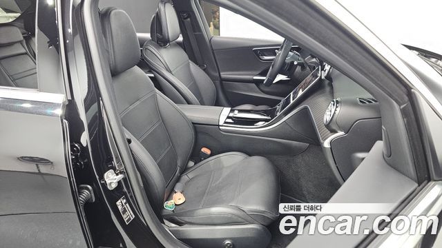 Mercedes-Benz C-Class C300 4MATIC Avantgarde
