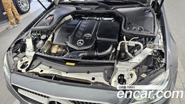 Mercedes-Benz E-Class E220d Coupe