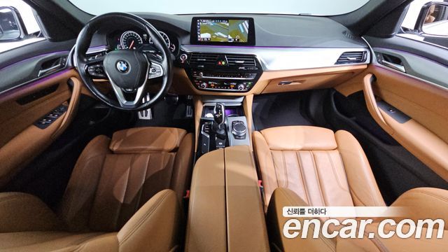BMW 5-Series 530i xDrive M Sport Package