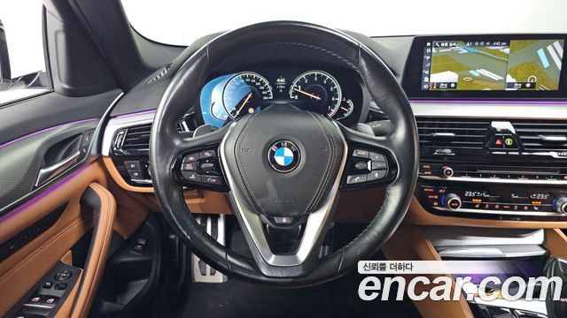 BMW 5-Series 530i xDrive M Sport Package