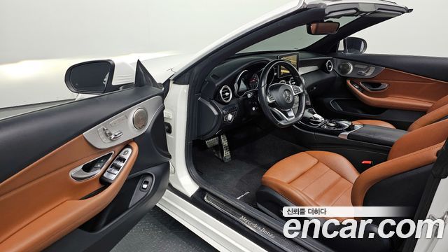 Mercedes-Benz C-Class C200 Cabriolet