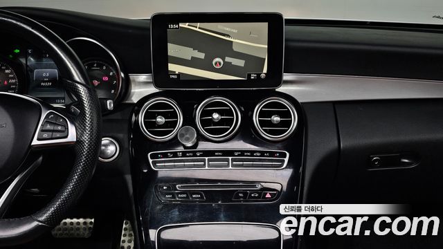 Mercedes-Benz C-Class C200 Cabriolet