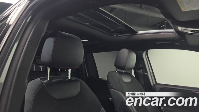 Mercedes-Benz GLB-Class GLB250 4MATIC