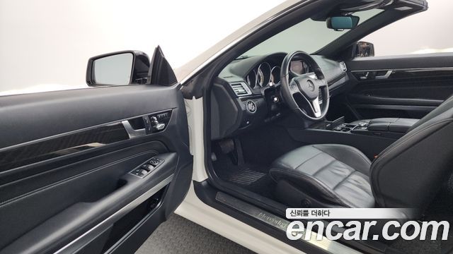 Mercedes-Benz E-Class E400 Cabriolet