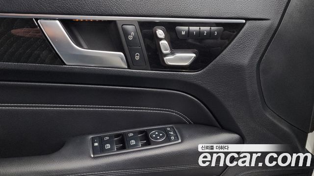 Mercedes-Benz E-Class E400 Cabriolet