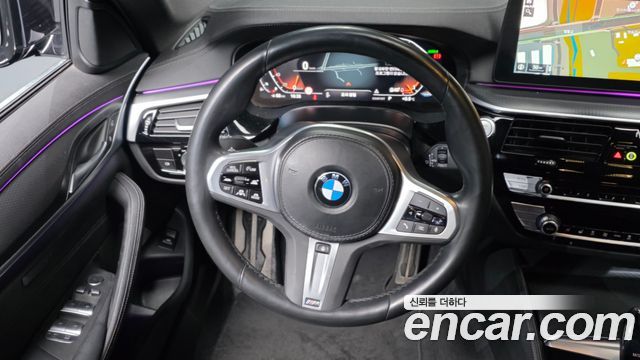 BMW 5-Series 520i M Sport