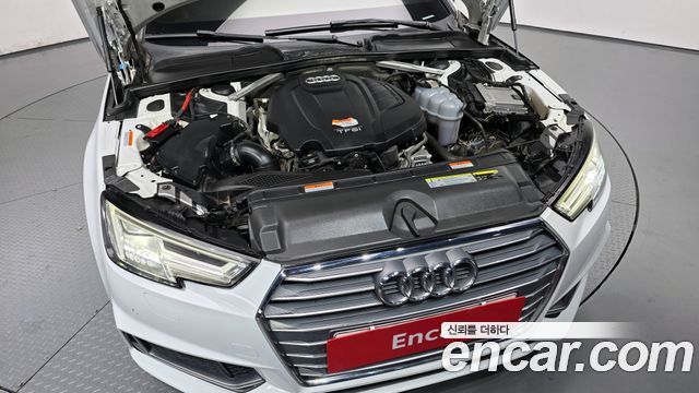 Audi A4 40 TFSI Premium