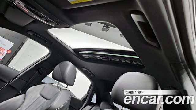 Audi A4 40 TFSI Premium