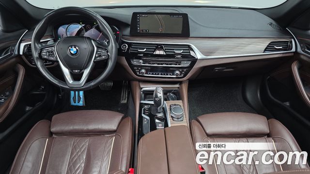 BMW 5-Series 520d M Sport Package Plus