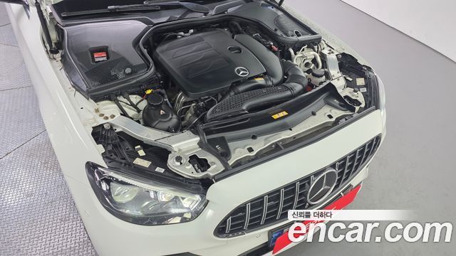 Mercedes-Benz E-Class E350 4MATIC AMG Line