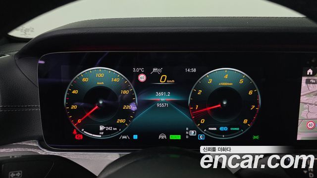 Mercedes-Benz E-Class E350 4MATIC AMG Line