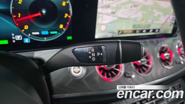 Mercedes-Benz E-Class E350 4MATIC AMG Line