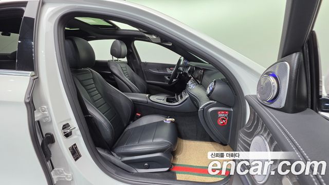 Mercedes-Benz E-Class E350 4MATIC AMG Line