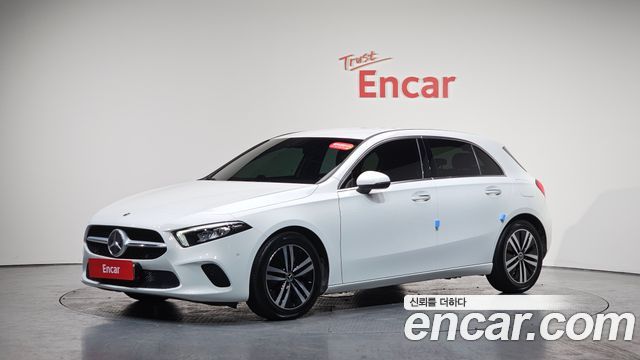 Mercedes-Benz A-Class A220 Hatchback