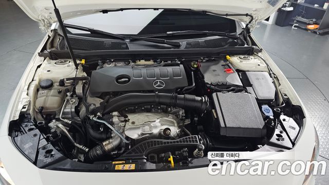 Mercedes-Benz A-Class A220 Hatchback