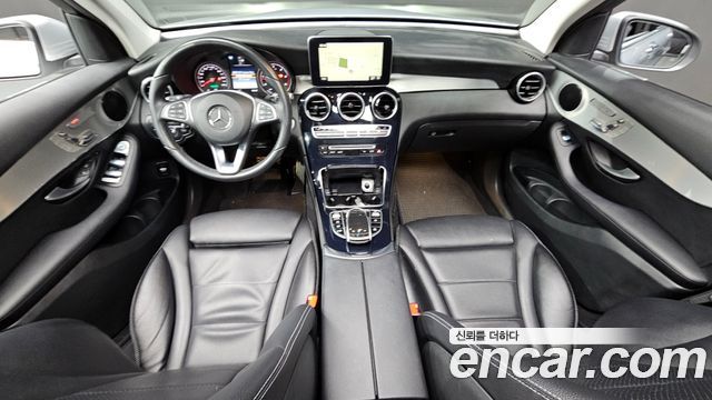 Mercedes-Benz GLC-Class GLC220 d 4MATIC