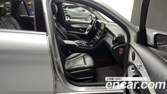 Mercedes-Benz GLC-Class GLC220 d 4MATIC
