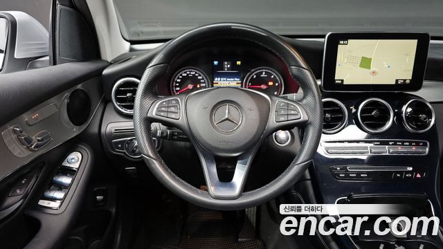 Mercedes-Benz GLC-Class GLC220 d 4MATIC