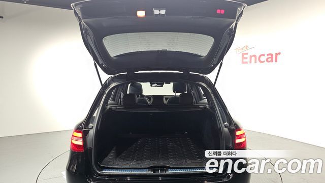 Mercedes-Benz GLC-Class GLC250 d 4MATIC