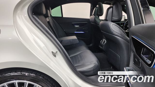 Mercedes-Benz C-Class C300 AMG Line