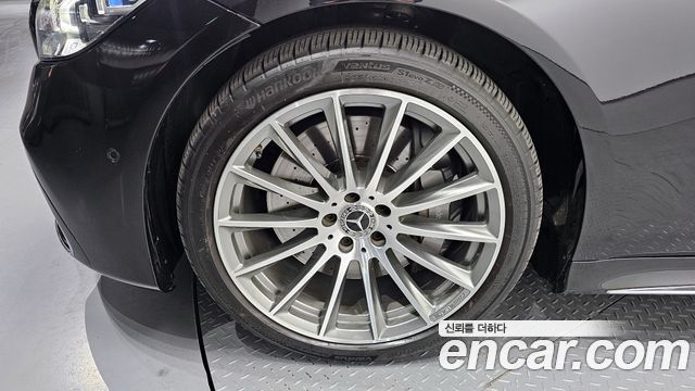 Mercedes-Benz S-Class S500L 4MATIC