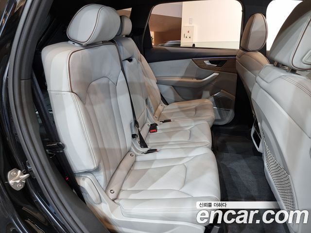 Audi Q7 55 TFSI Quattro