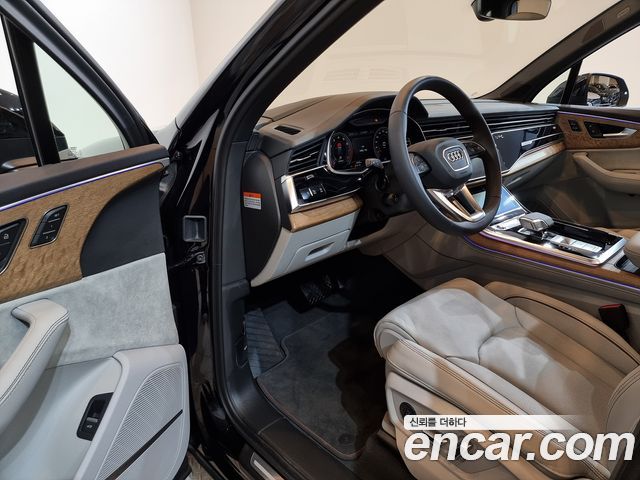 Audi Q7 55 TFSI Quattro
