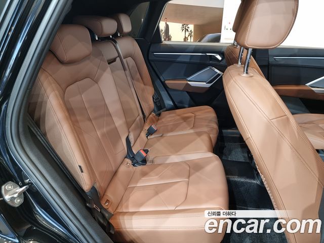 Audi Q3 40 TFSI Quattro Premium