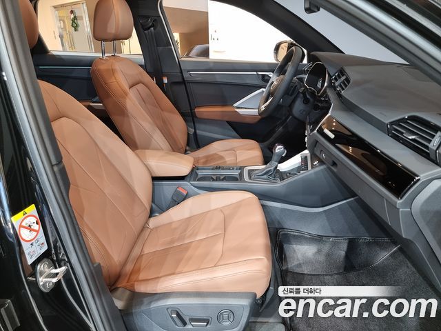 Audi Q3 40 TFSI Quattro Premium