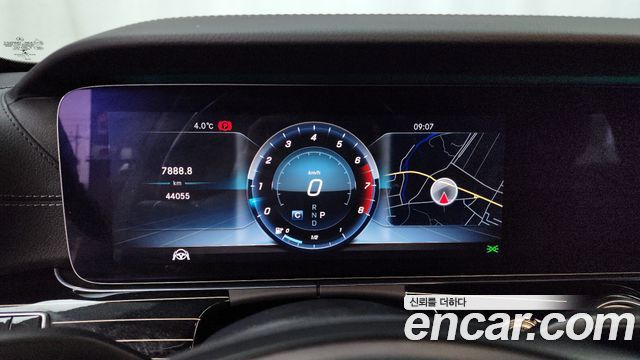 Mercedes-Benz E-Class E400 4MATIC Exclusive