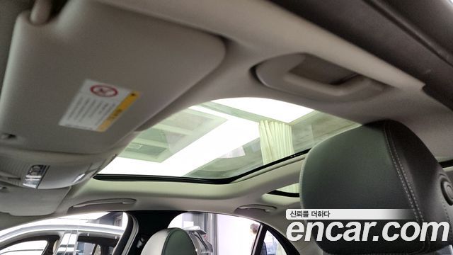 Mercedes-Benz E-Class E400 4MATIC Exclusive