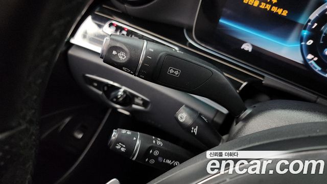 Mercedes-Benz E-Class E400 4MATIC Exclusive