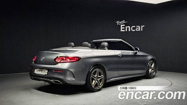 Mercedes-Benz C-Class C200 Cabriolet