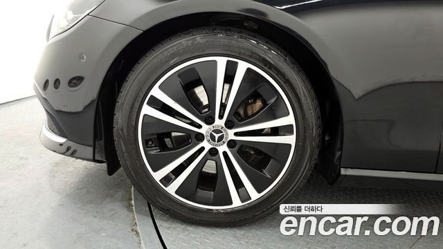 Mercedes-Benz E-Class E250 Avantgarde