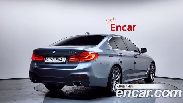 BMW 5-Series 530e M Sport