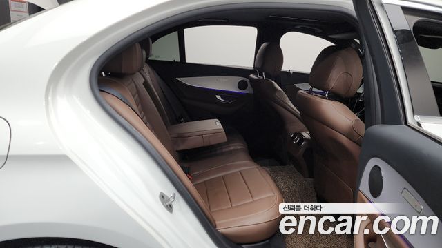 Mercedes-Benz E-Class E250 Avantgarde