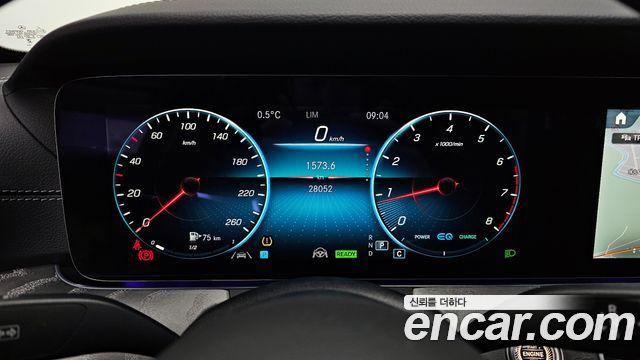 Mercedes-Benz E-Class E350 4MATIC AMG Line