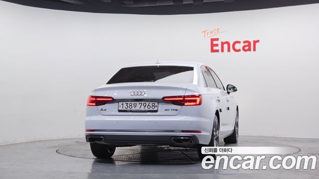 Audi A4 40 TFSI Premium