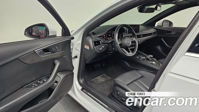 Audi A4 40 TFSI Premium