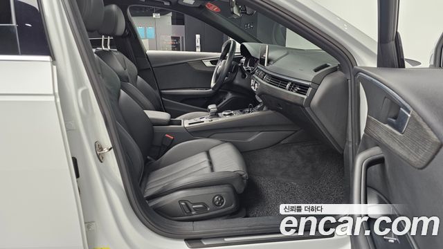Audi A4 40 TFSI Premium