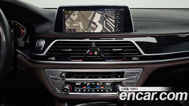 BMW 7-Series 730Ld xDrive M Sport